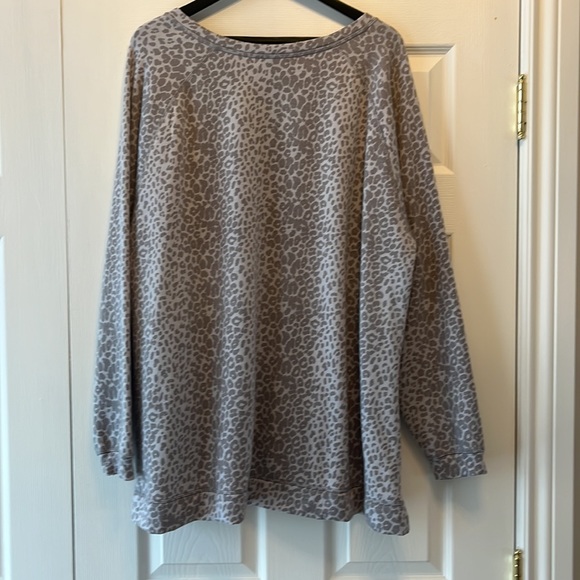 Stella and Dot Zip Pullover - Picture 5 of 5